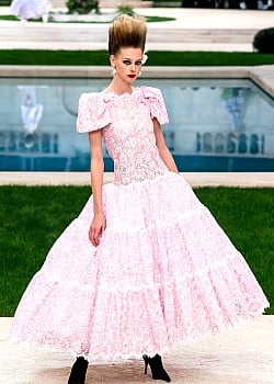 Lauren De Graaf image 4 of 4