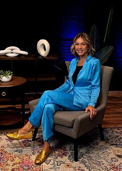 Lauren Elizabeth Hubbard image 3 of 4