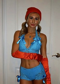 Lauren Jacobs image 3 of 4