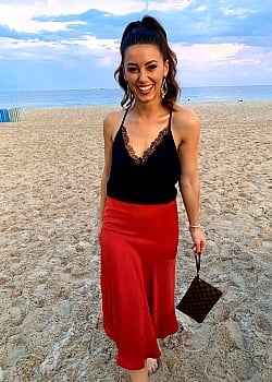 Lauren Jbara image 1 of 1