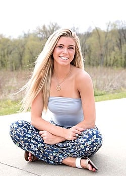 Lauren Tharp image 2 of 2