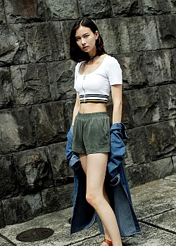Lauren Tsai image 2 of 2