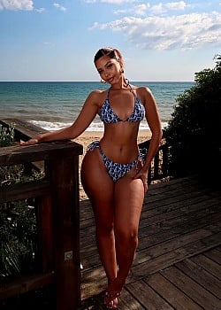 Laurgmzz image 3 of 4