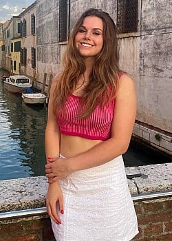 Leah Cammarano image 1 of 3