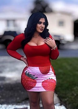 Leanna Hebert image 4 of 4