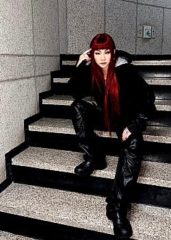 Lee Chae-rin image 4 of 4