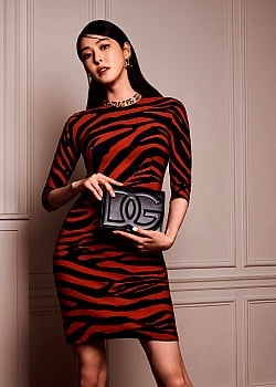 Lee Da-hee image 1 of 3
