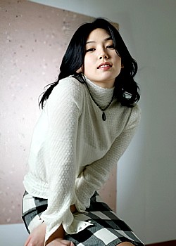 Lee Eun-ju image 1 of 1