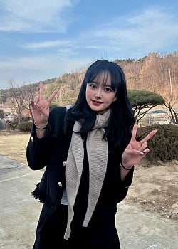 Lee Hyo-kyung image 1 of 1