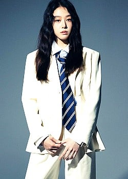 Lee Joo-myung image 1 of 4