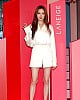 Lee Sung-Kyung image 3 of 4
