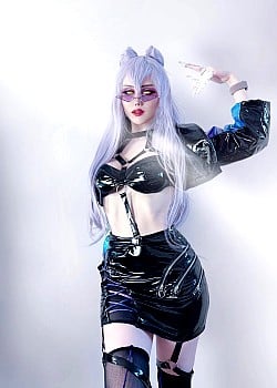 Lei ASMR image 1 of 4