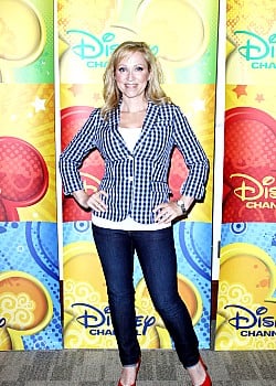 Leigh-Allyn Baker image 3 of 3