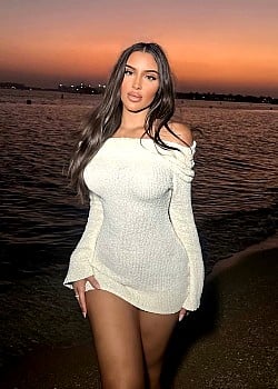 Leila Lockhart image 2 of 3