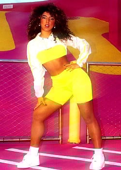 Lela Musica image 4 of 4