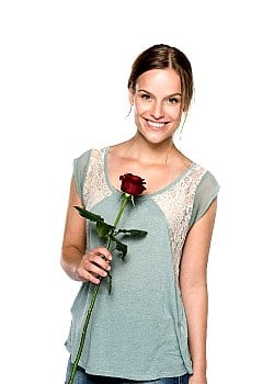 Leonie Landa image 2 of 4