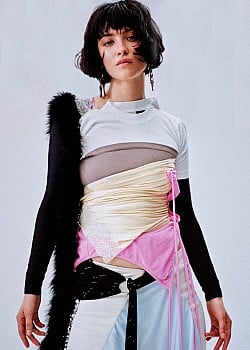 Lera Abova image 3 of 3