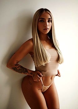Leslie Gallardo image 4 of 4