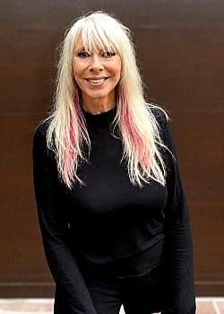 Leslie Maria Knauer image 4 of 4