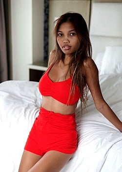 Lexi Chan image 2 of 4