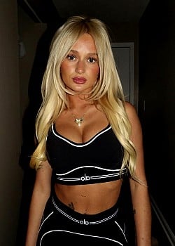 Lexi Lawson image 3 of 4