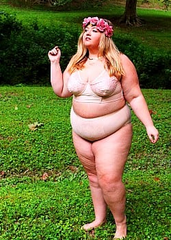 Lexi Nimmo image 2 of 4