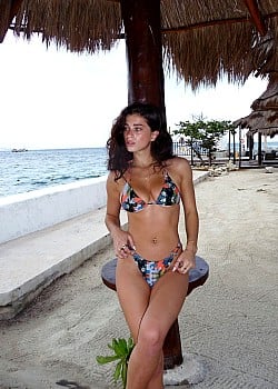 Lexi Thailer image 2 of 4
