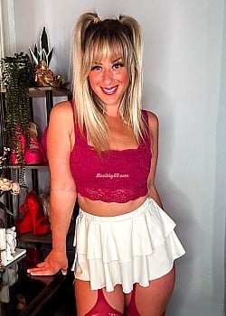 Lexibby69 image 2 of 4