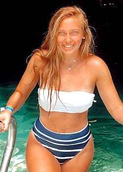 Lexie James image 2 of 4