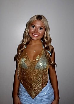 Lexie Perry image 2 of 4