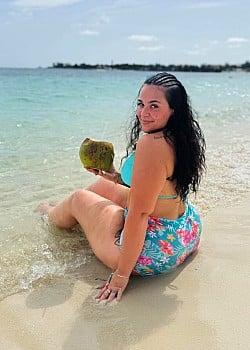 LexiesUniverse image 2 of 4