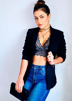Li Martins image 2 of 4