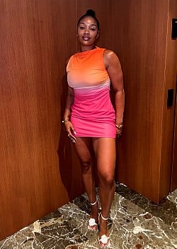 Lia Leigh image 3 of 4