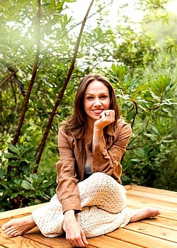 Liana Blackburn image 3 of 3