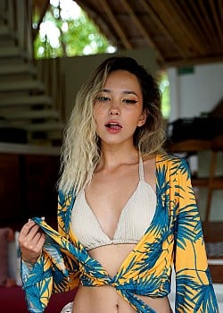 Lil Karina image 3 of 4