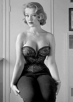 Lili Kardell image 1 of 2