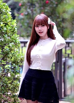 Lilian Kan image 3 of 4