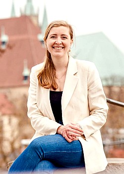 Lilli Fischer image 2 of 4