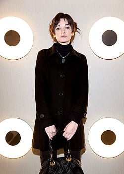 Lilly Gardner image 3 of 4
