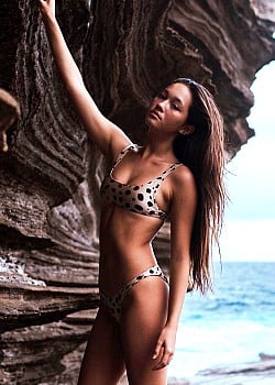 Lily Chee image 2 of 4