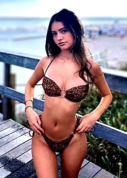 Lily Gottfried image 2 of 3