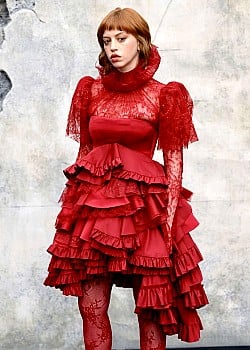 Lily Newmark image 2 of 4