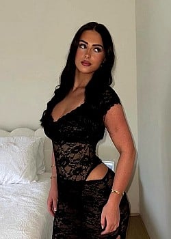 Lily Pringle image 2 of 4