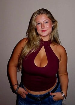 Lily Wright image 1 of 4