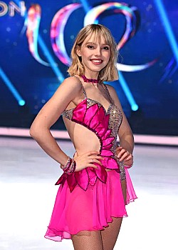 Lina Larissa Strahl image 3 of 3
