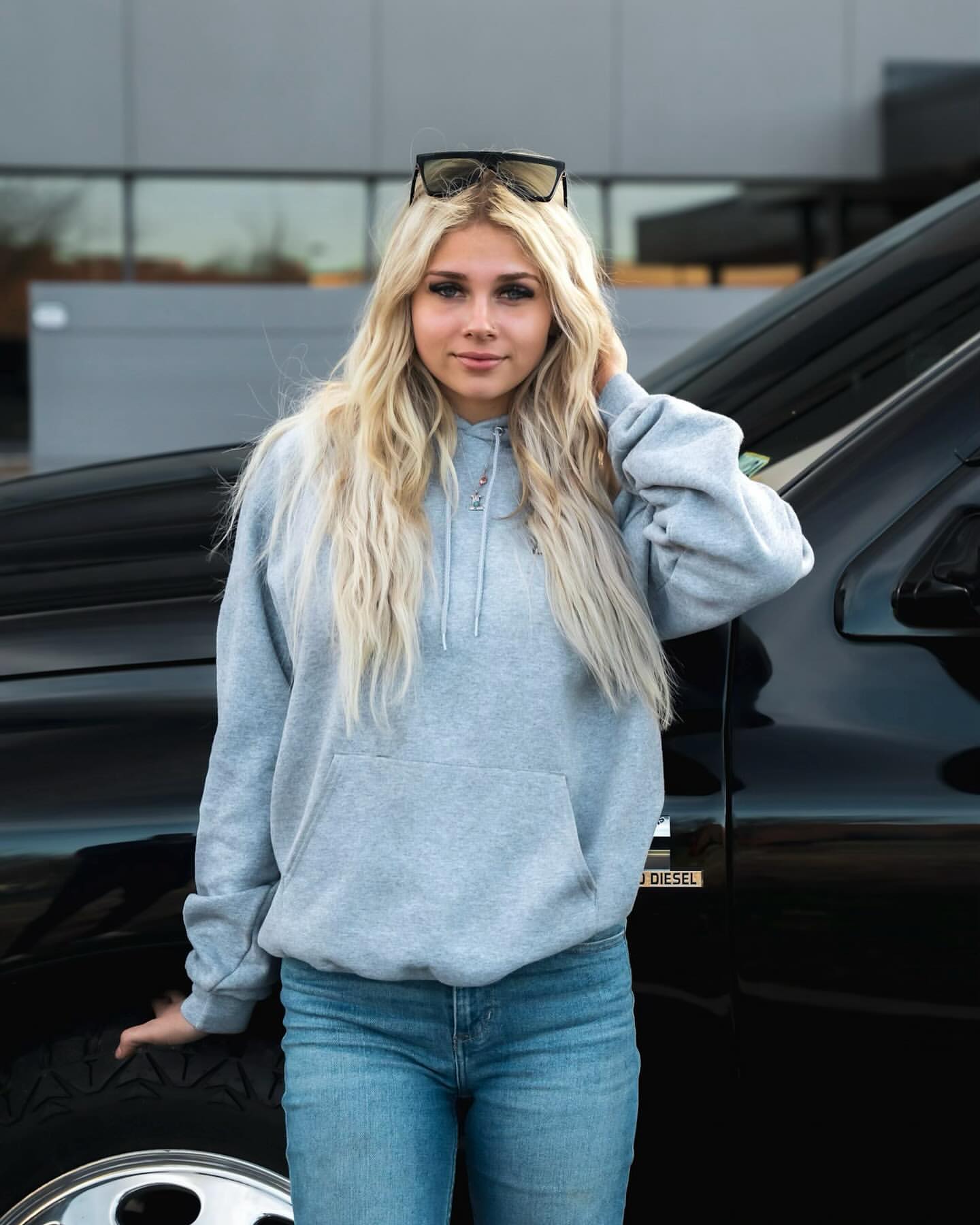 Lindsay bercosky nsfw