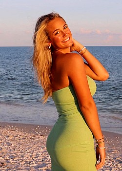 Lindsay Rizzo image 4 of 4