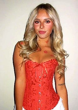 Lindsey Palmer image 4 of 4