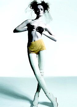 Lisa Cant image 3 of 4