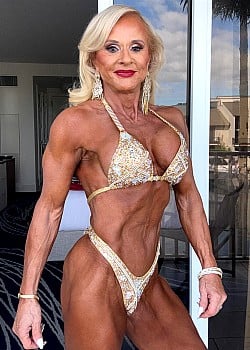 Lisa Krause image 2 of 3